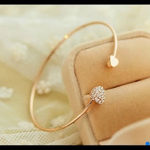 Rose Gold Loving Hearts Beautiful Bangle Bracelet